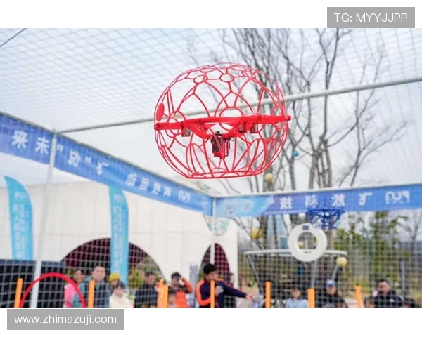 苏州启幕 “空中苏超”!首届无人机足球联赛点燃科技竞技热潮(1) 苏州启幕 “空中苏超”!首届无人机足球联赛点燃科技竞技热潮(1)